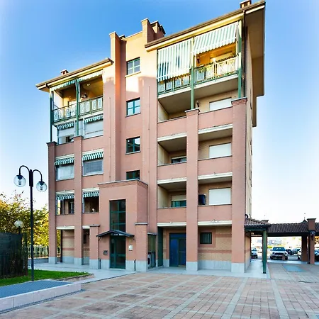 شقة Myhouse Leumann - Affitti Brevi Italia *